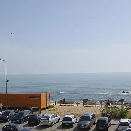 アパート H2oporto Beachfront *